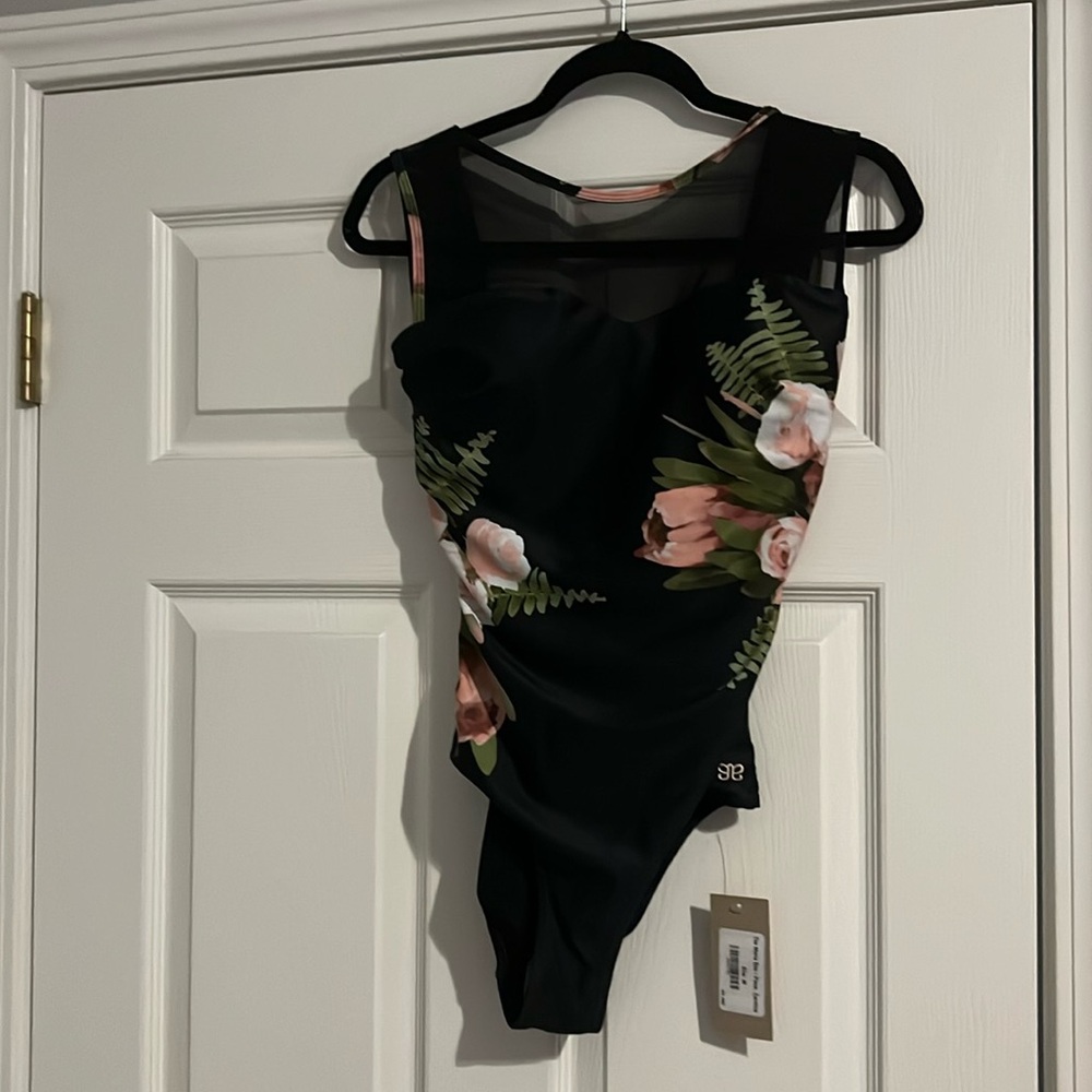 The Maria. Size M. NWT